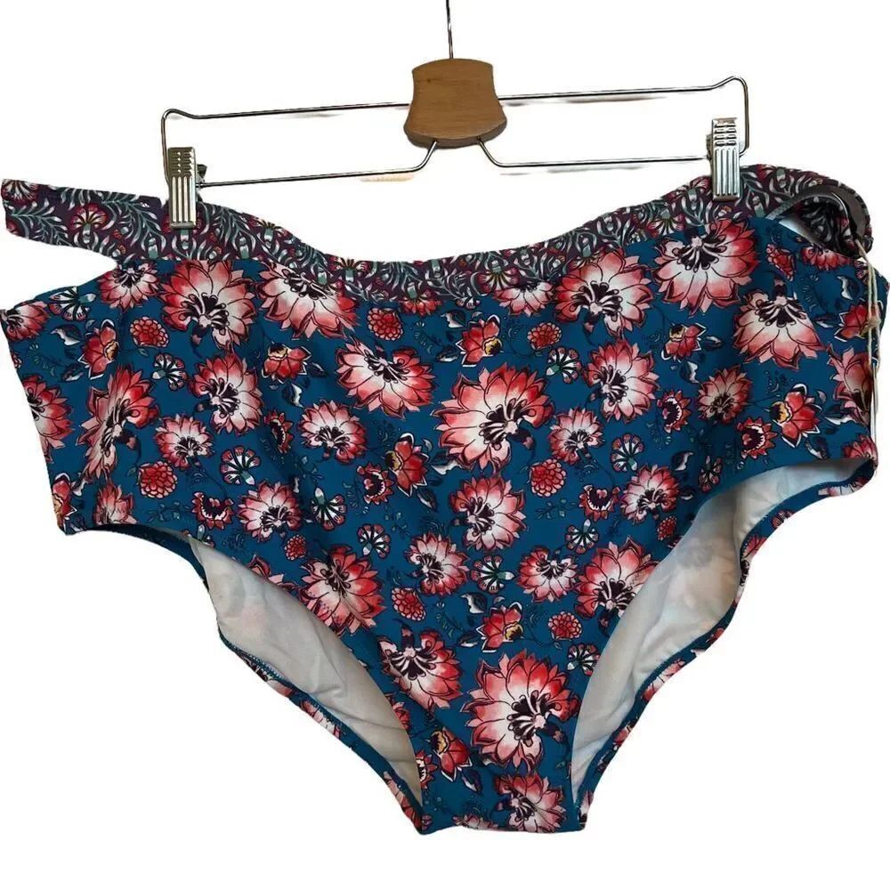 NWT
Wall flower Tropical Floral Turquoise Bikini bottom 3XL Side cutout